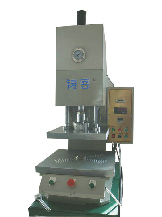 Desktop hydraulic press