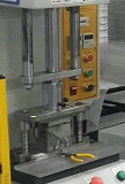 Relay electronic and electrical assembly mold